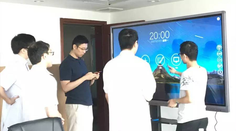 HC瀚馳智能無線會議通助力廣州中山六院示教系統